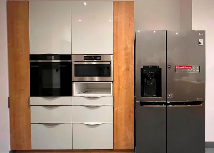Designer 110M2 With King Size Beds & Equipped Kitchen